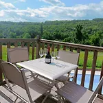 Le Petit Manoir Vaillac 아파트