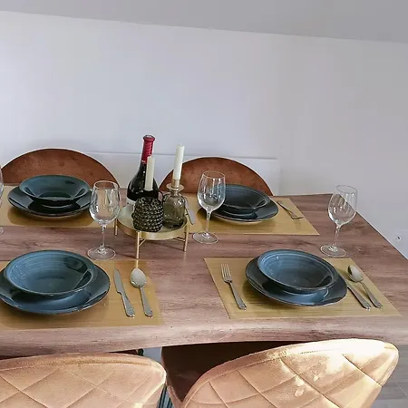 Le Petit Manoir Vaillac *